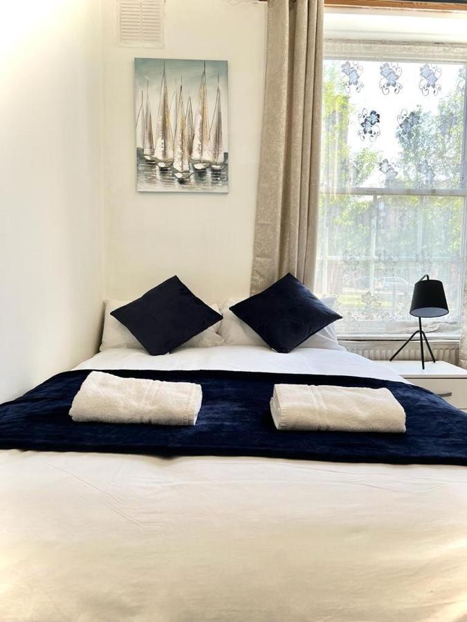 Shadwell Holiday Rooms London Exterior foto